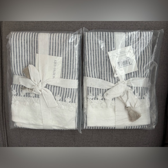 2 NWT Serena and Lily Standard Danbury Shams - Picture 3 of 6